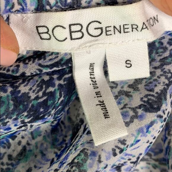 BCBGeneration Women's Blue Boho Paisley Halter Maxi Dress - Picture 5 of 8